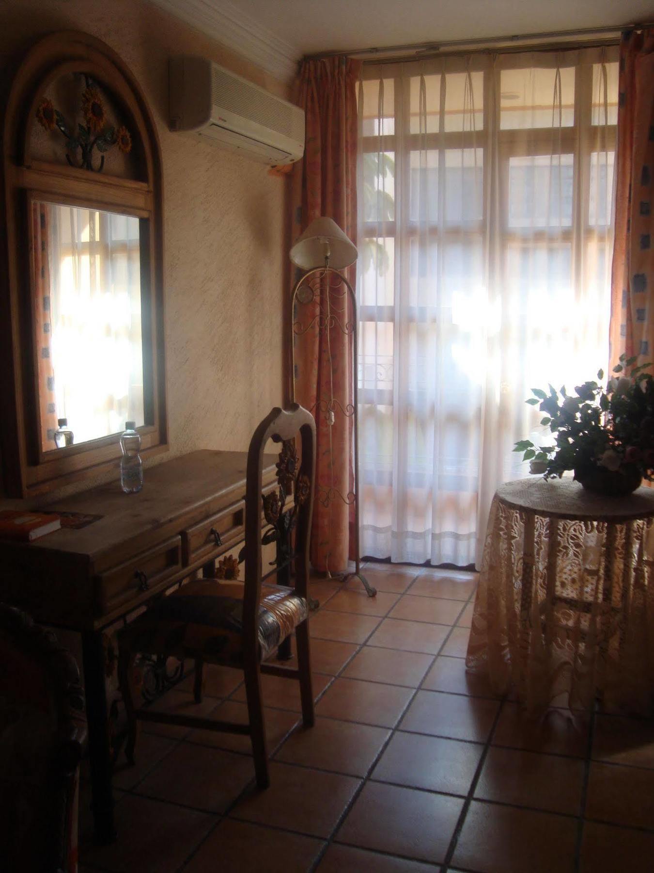 Hotel Villa Manzanares アグアスカリエンテス エクステリア 写真
